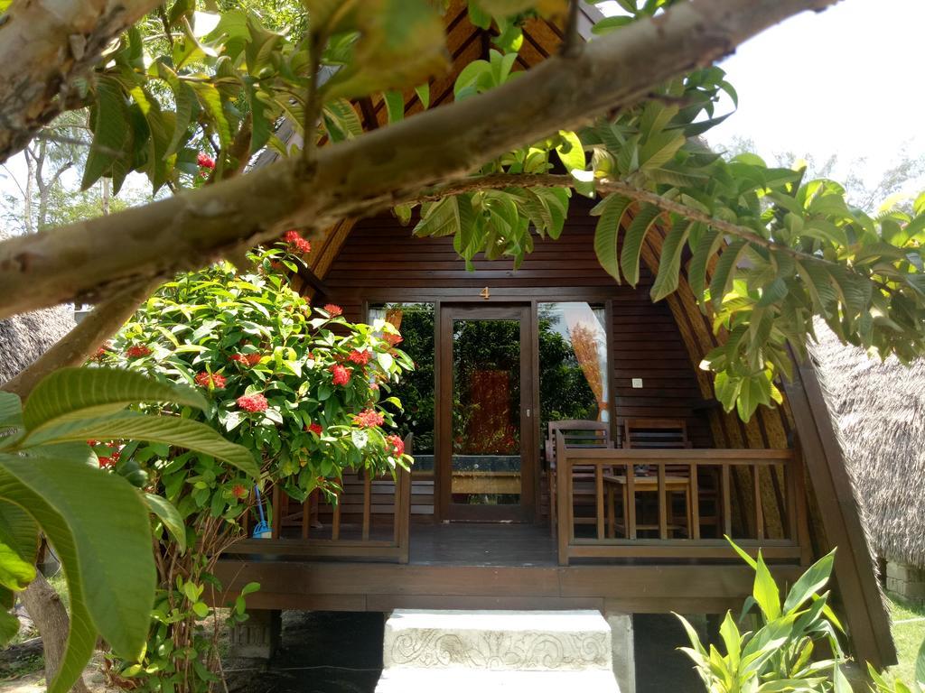 Rose Bungalow Hotel Pemenang Exterior foto