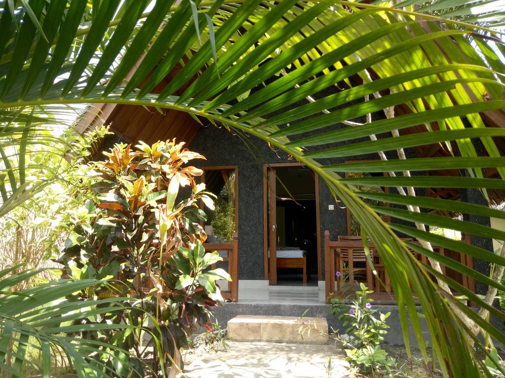 Rose Bungalow Hotel Pemenang Exterior foto