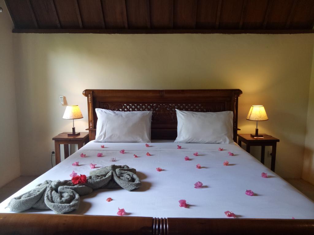 Rose Bungalow Hotel Pemenang Exterior foto